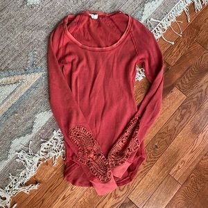 Free People Waffle knit red long sleeve crochet